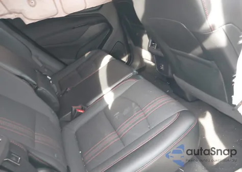 2023 Chevrolet Equinox Awd Rs z USA, uszkodzony, nr VIN 3GNAXWEGXPS199254